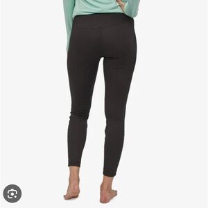 Patagonia Capilene® Mid Weight Bottoms Legging In Black Size XS